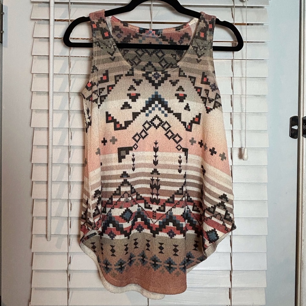 Gaze USA Boho Southwestern Aztec Cowgirl Print Sleeveless Tank Top Med/8